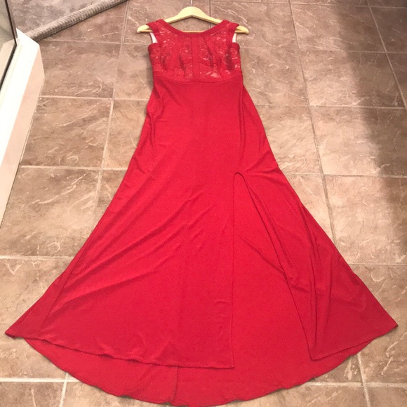 Morgan & Co. Dresses & Skirts - 💋Be Mine Valentine 💋NEW RED EVENING MAXI DRESS